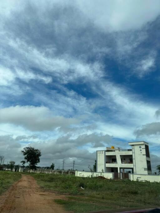 Krishna Homes Bangalore Exterior foto